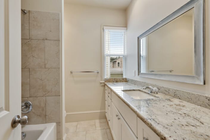 010_1600x1067_mls_1600x1067