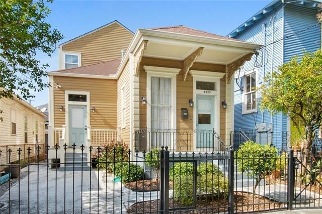 4433 Danneel Street, New Orleans LA 70115 - Nola Styles Group, Keller ...