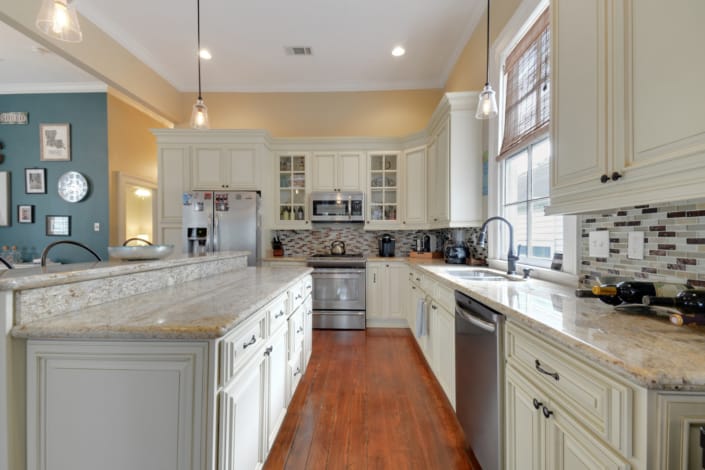 008_1600x1067_mls_1600x1067