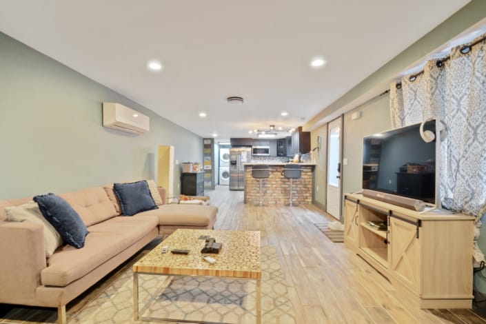 027_1600x1067_mls_1600x1067